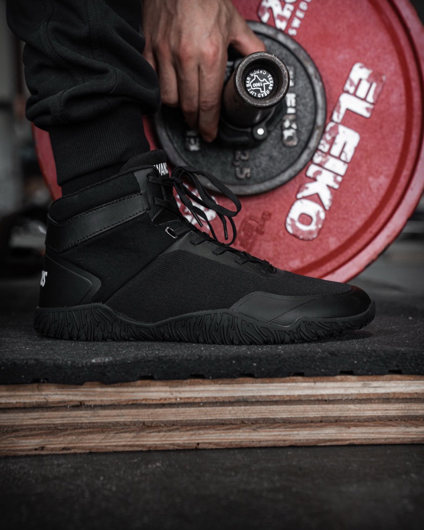 Apex Power High Top Black